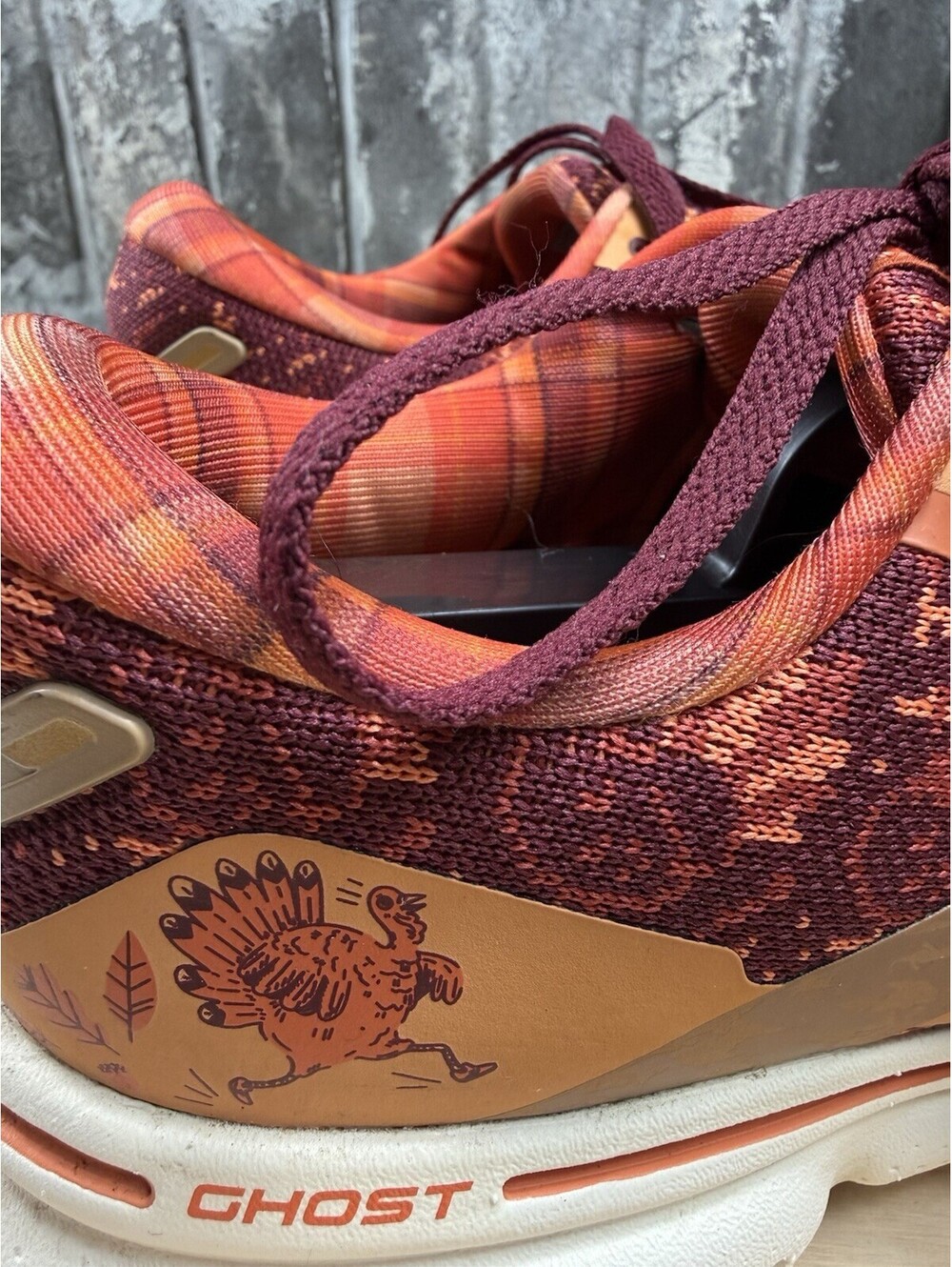 BROOKS GHOST 15 — Limited Edition "Trot Happy" Turkey Print! - Picture 5 of 10